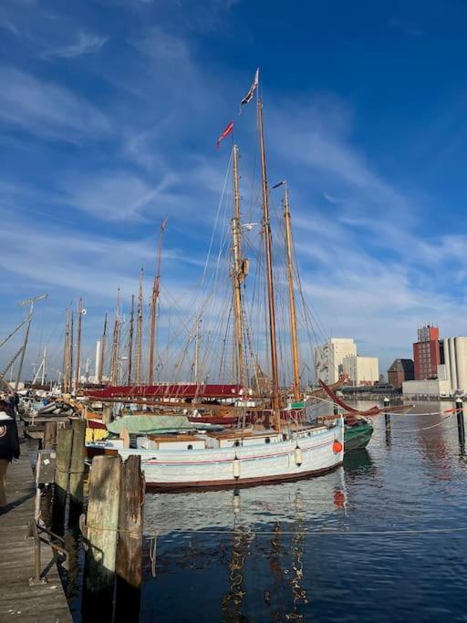 Moderne Lejlighed Ved Flensborg Havn Buitenkant foto